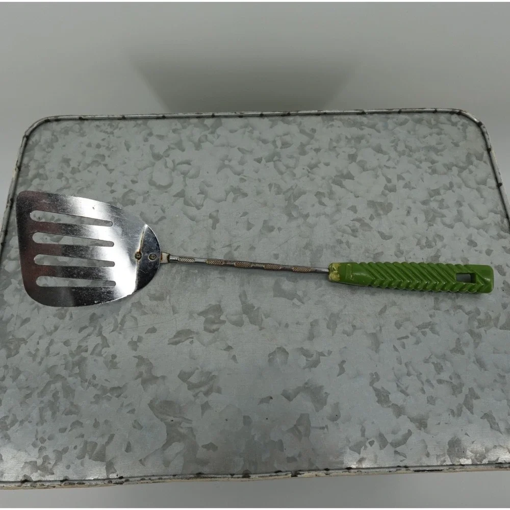 Vintage Slotted Spatula Turner Green Chevron Handle Stainless Steel Kitchen Tool